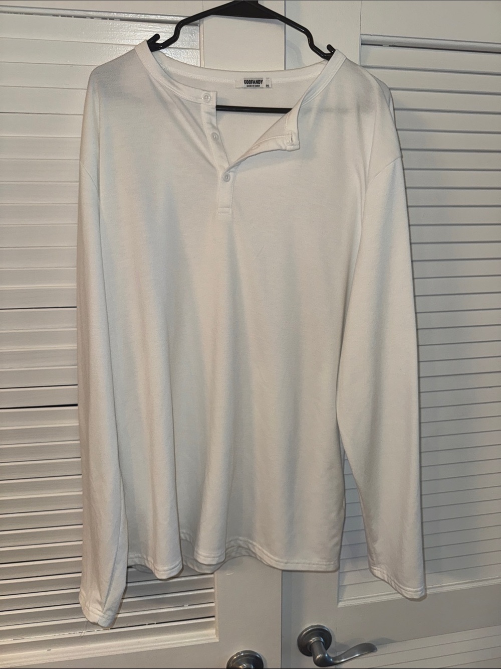 Coofandy White Long-Sleeve Henley Shirt